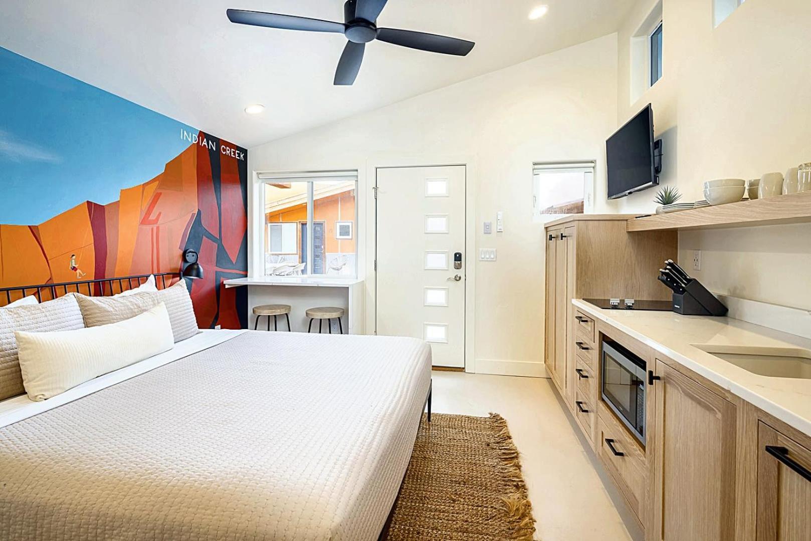 Downtown Kokopelli West 6 - Newly Remodeled Stylish Studio Moab Luaran gambar