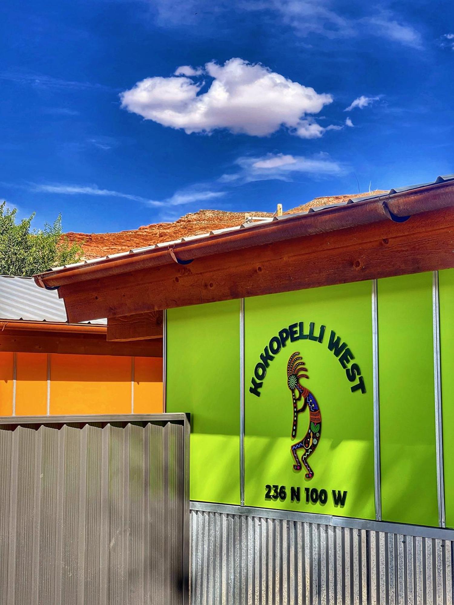 Downtown Kokopelli West 6 - Newly Remodeled Stylish Studio Moab Luaran gambar